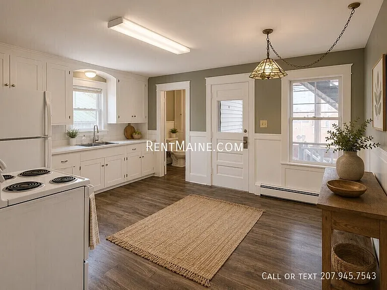 20 Monroe St #2 — Photo 1