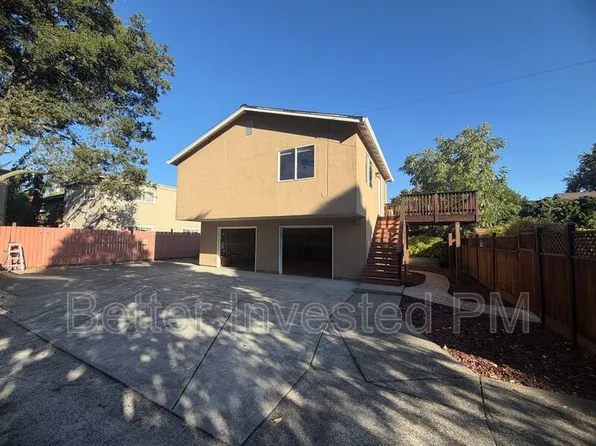 1123 Humboldt St, Santa Rosa, CA 95404