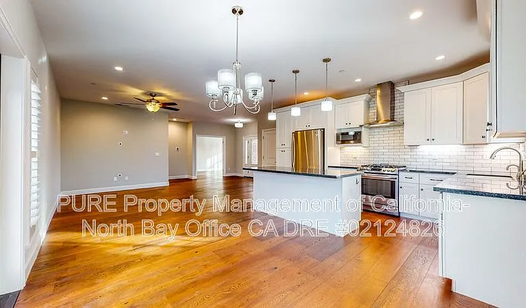 1949 San Salvador Dr — Photo 11