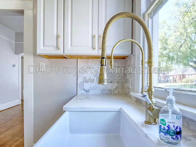 3120 Pierpont Ave — Photo 6