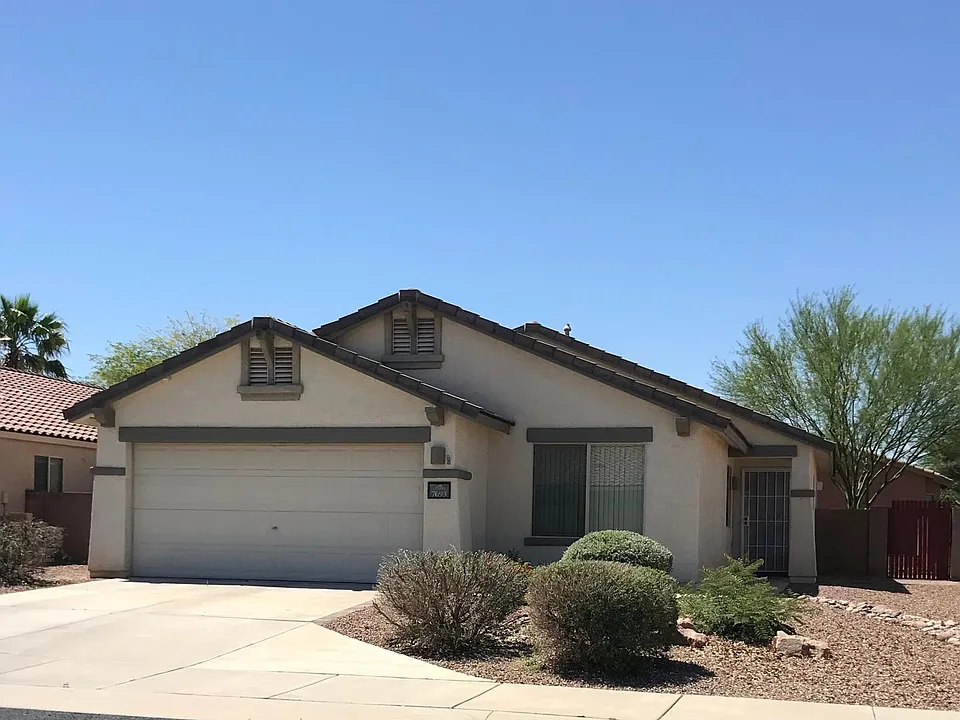 7693 W August Moon Pl