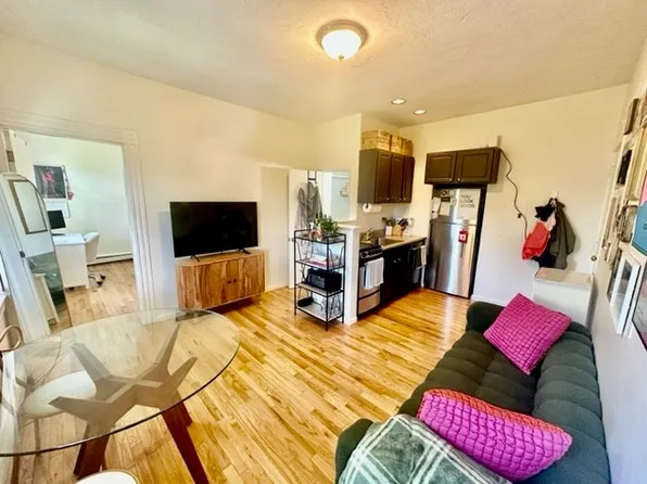 37 Tileston St APT 5R, Boston, MA 02113