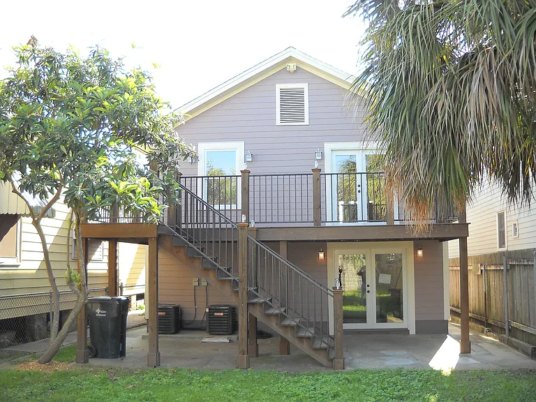 255 Belleville St — Photo 9