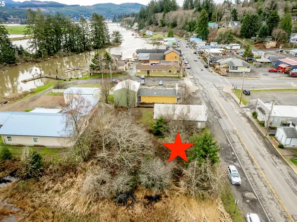 36055 7th St, Nehalem, OR 97131