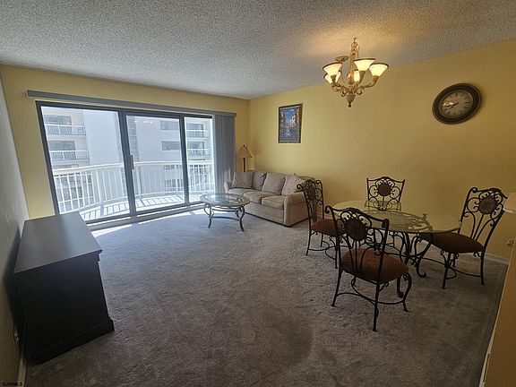 2nd image of 3101 Boardwalk #3006-1