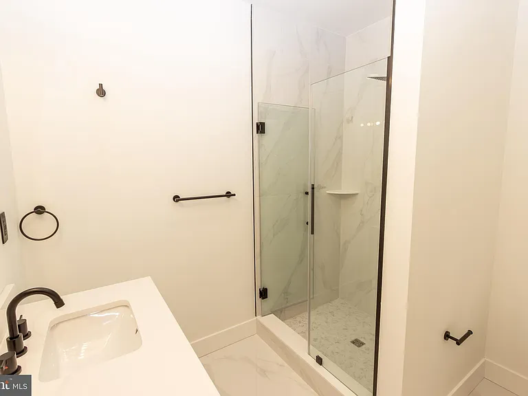 3604 Melon St #2 — Photo 10