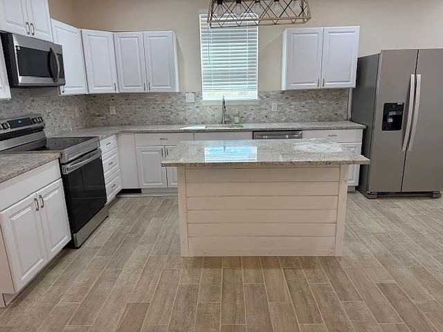 1475 Bonnyview Dr — Photo 8