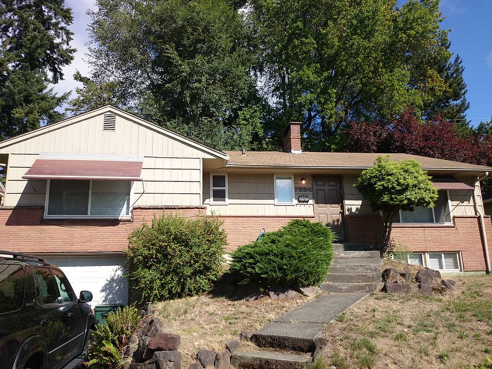 2nd image of 7224 29th Ave NE