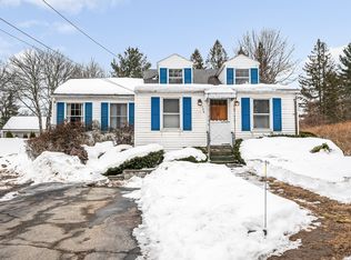 126 Groton Rd, North Chelmsford, MA 01863