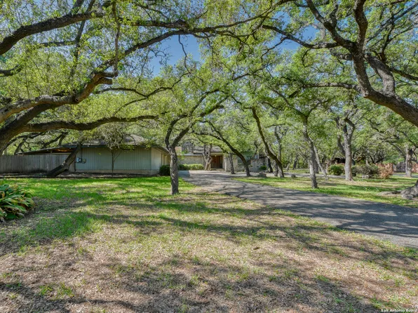 3102 CANDLEWOOD LN, San Antonio, TX 78217