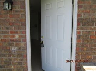 1501 Cardinal Dr, Ennis, TX 75119