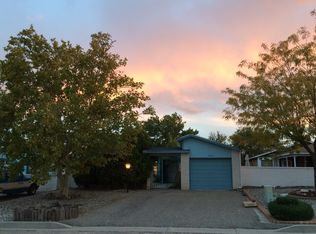 4964 Turquoise Dr NE, Rio Rancho, NM 87124