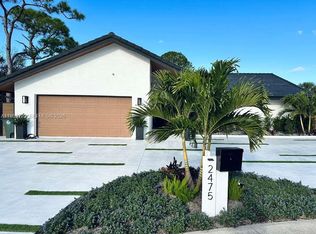 2475 NW 25th St, Boca Raton, FL 33431