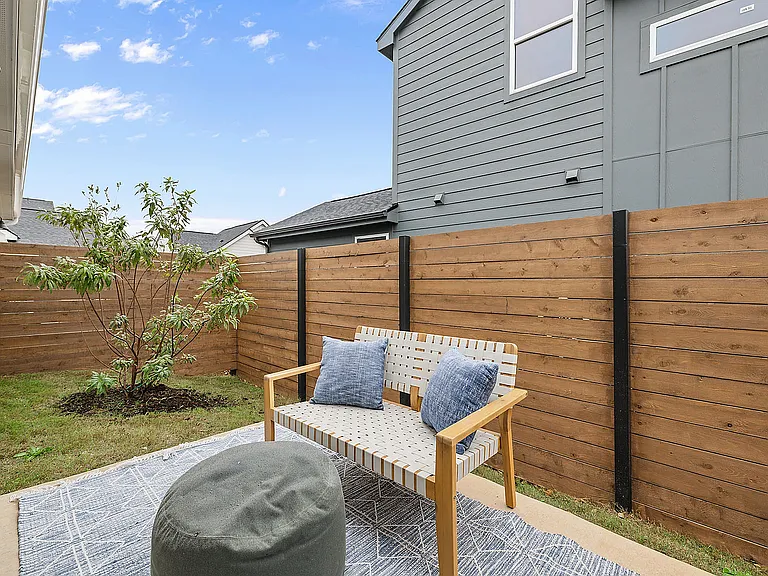 YardHomes Spring West