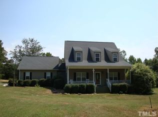280 Lonnie Fields Rd, Bear Creek, NC 27207