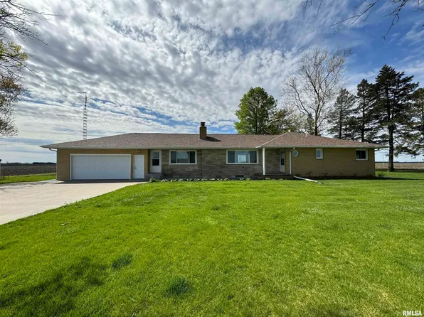 316 Knox Road 2000 N, Galesburg, IL 61401