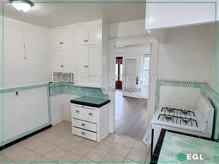 2937 8th Ave — Photo 7