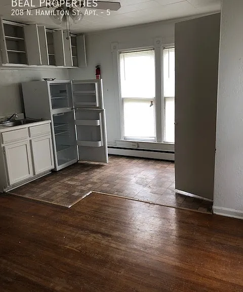 208 N Hamilton St #5 — Photo 9