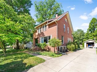 133 N Spring Grove St, Medina, OH 44256