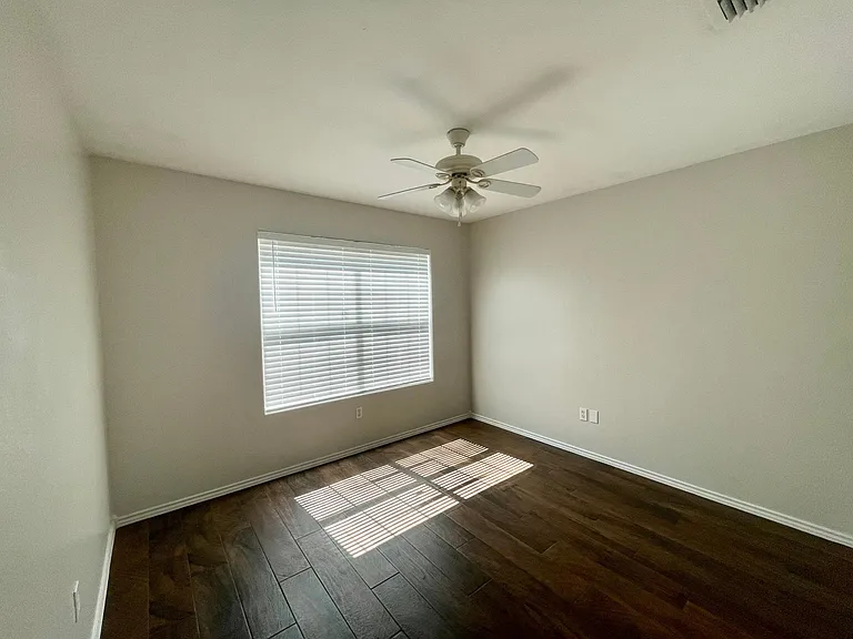2135 Lima Loop — Photo 13
