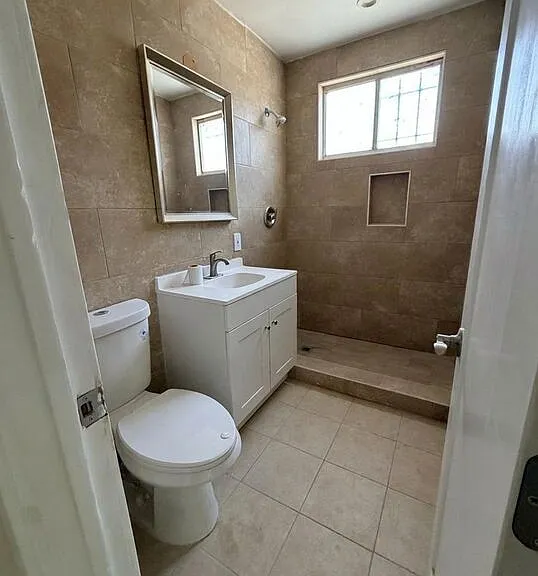 10218 Darby Ave #3 — Photo 12