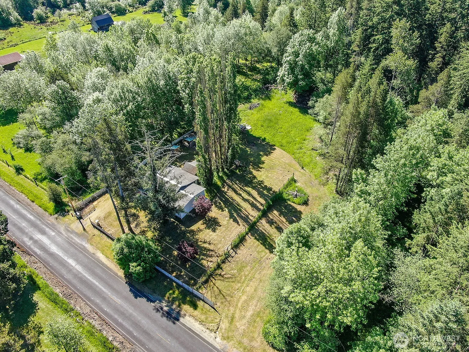 595 Oyler Road photo 1