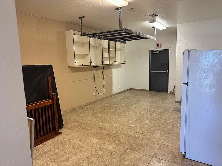 11201 W Nevada Ave — Photo 6