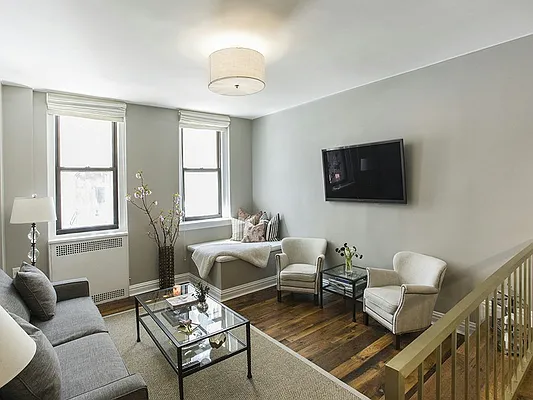 Sold by Sotheby's International Realty | media 13