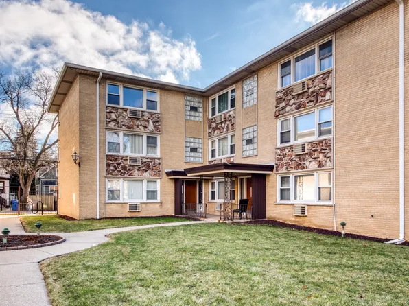 4857 W Byron St APT 303W, Chicago, IL 60641