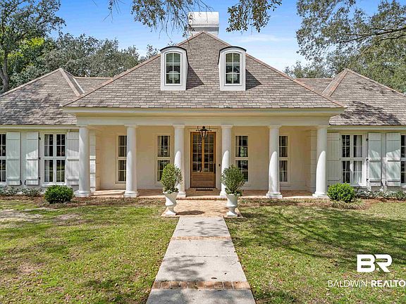 5th image of 18289 Woodland Dr