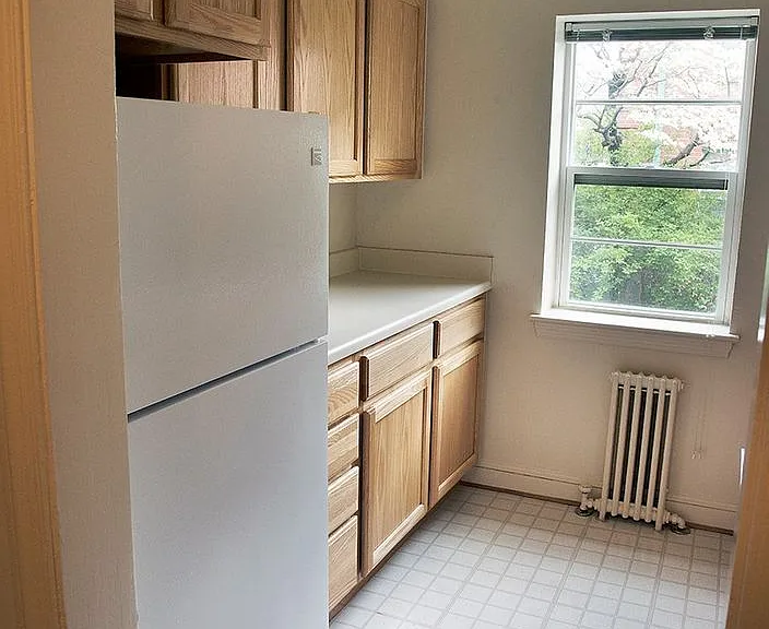 Wakefield Manor Apartments — Photo 14