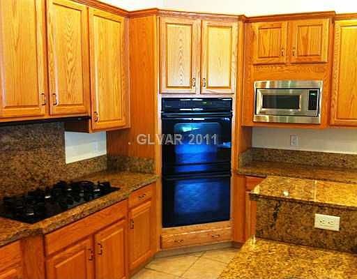 5th image of 10946 Iris Canyon Ln