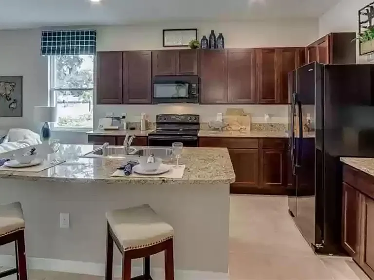 3132 Pleasant Willow Ct — Photo 7