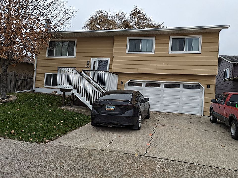 1st image of 2149 5th Ave E