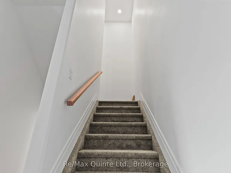 107 Buchanan Ave — Photo 21
