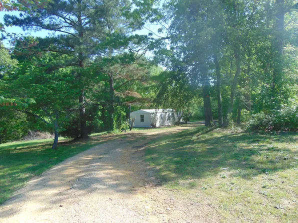 184 Cemetery Rd, Lawrenceburg, TN 38464
