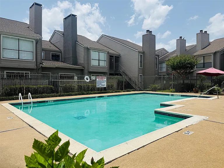 6701 Sands Point Dr #36 — Photo 33