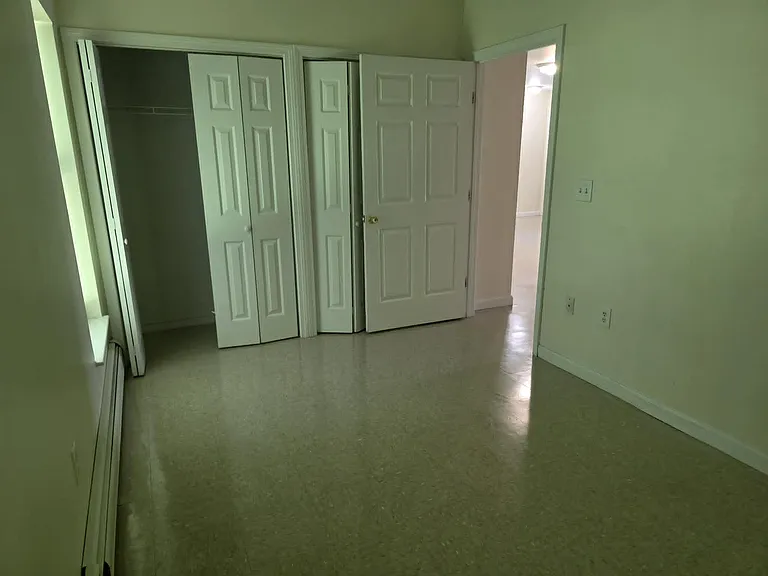 18 Main St #10 — Photo 12