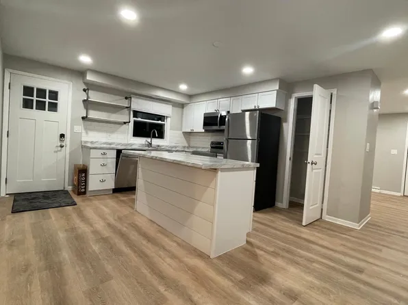 2719 N Owaissa St #2719, Appleton, WI 54911