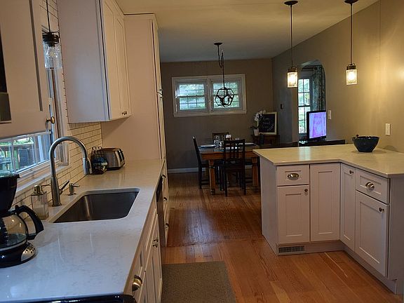 Kitchen/Dining