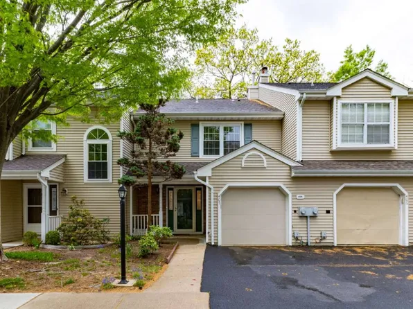 405 Aberdeen Ln, Toms River, NJ 08753