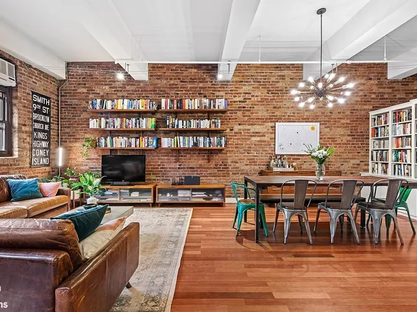 443 12th St APT 2F, Brooklyn, NY 11215
