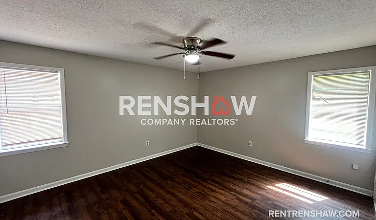 3278 Fox Chase Dr — Photo 12