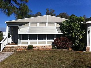 143 Las Palmas Blvd, N Ft Myers, FL 33903