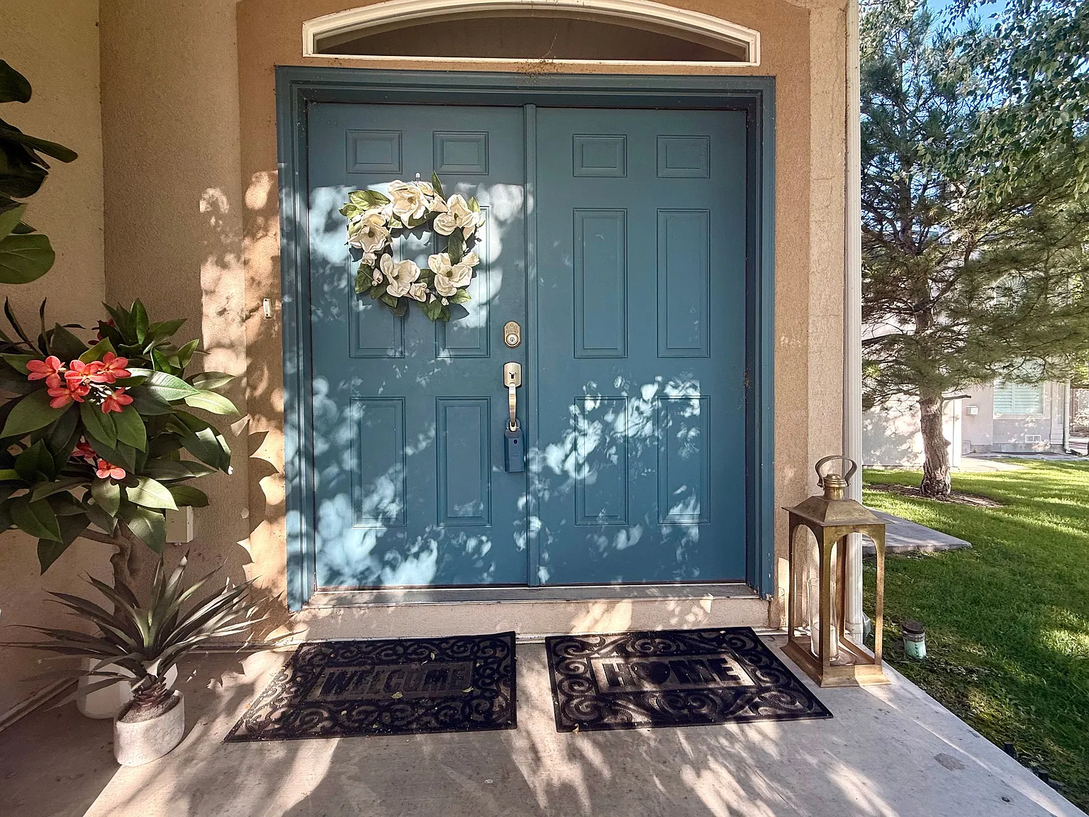 Available Now: Coveted Saratoga Springs Community On The Lake! Ammenities Galore! — Photo 1