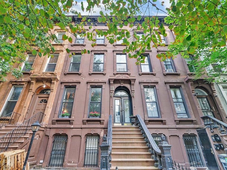 1st image of 486 Willoughby Ave Floor 3