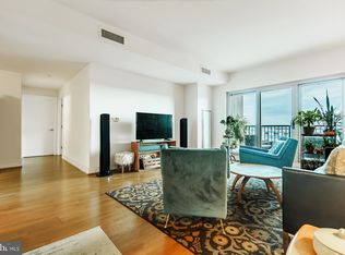 717 S Chris Columbus Blvd #517, Philadelphia, PA