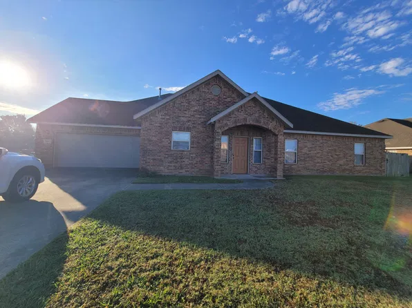 302 Blunt Ave APT 1, Prairie Grove, AR 72753
