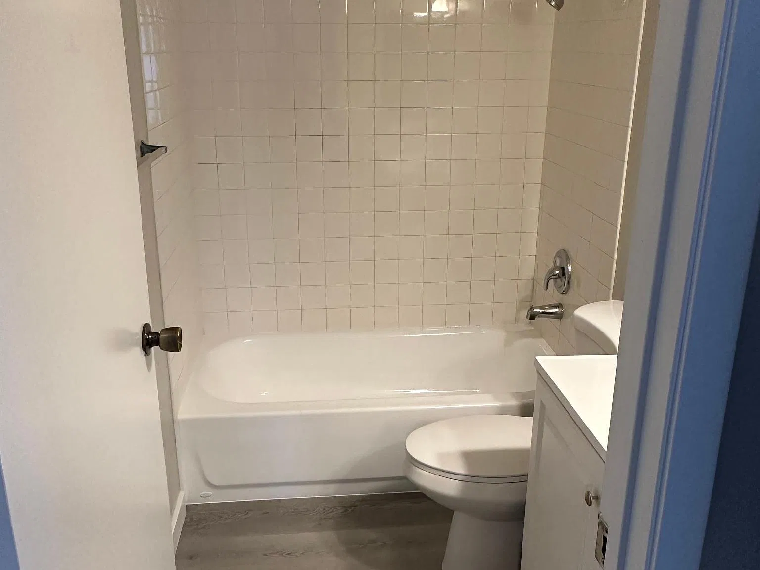 2 bed, 800 sqft, $1,350 — Photo 4