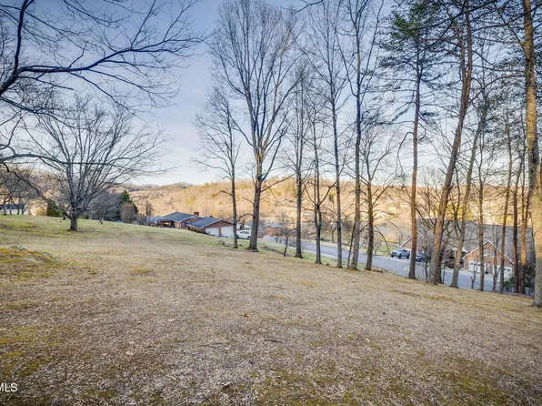 Alexander Ave, Church Hill, TN 37642